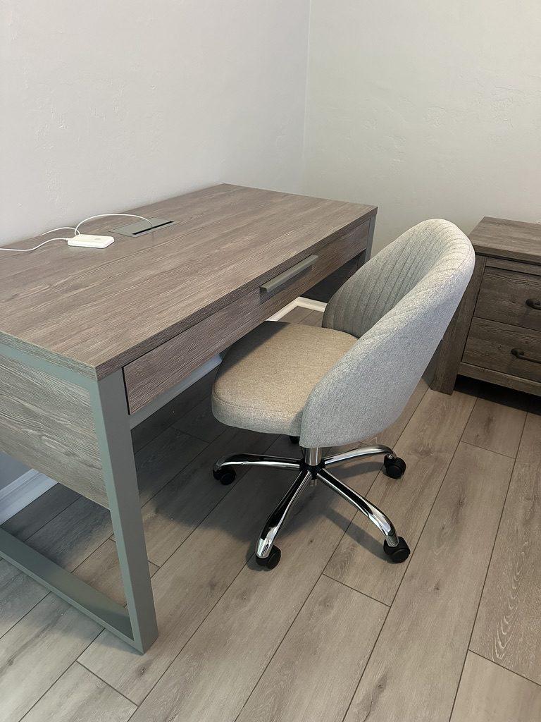 D61AD55D-C42F-4F7A-877C-4483D235162E_1_105_c